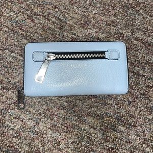 marc jacobs continental gotham wallet , cielo
